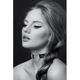 Collier ras de cou avec coeur métal
